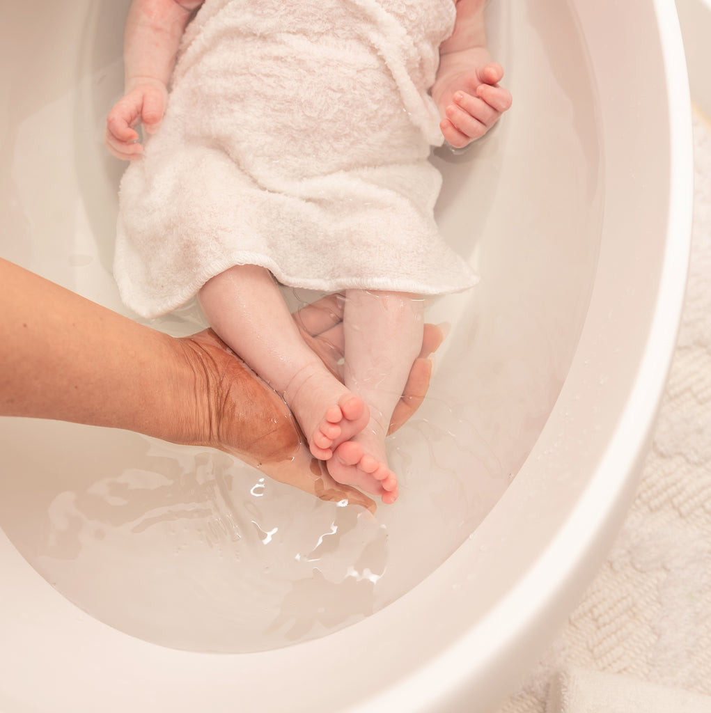 Bubble Baby Bath with Newborn Insert